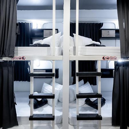 Vibes Hostel Μπανγκόκ Εξωτερικό φωτογραφία