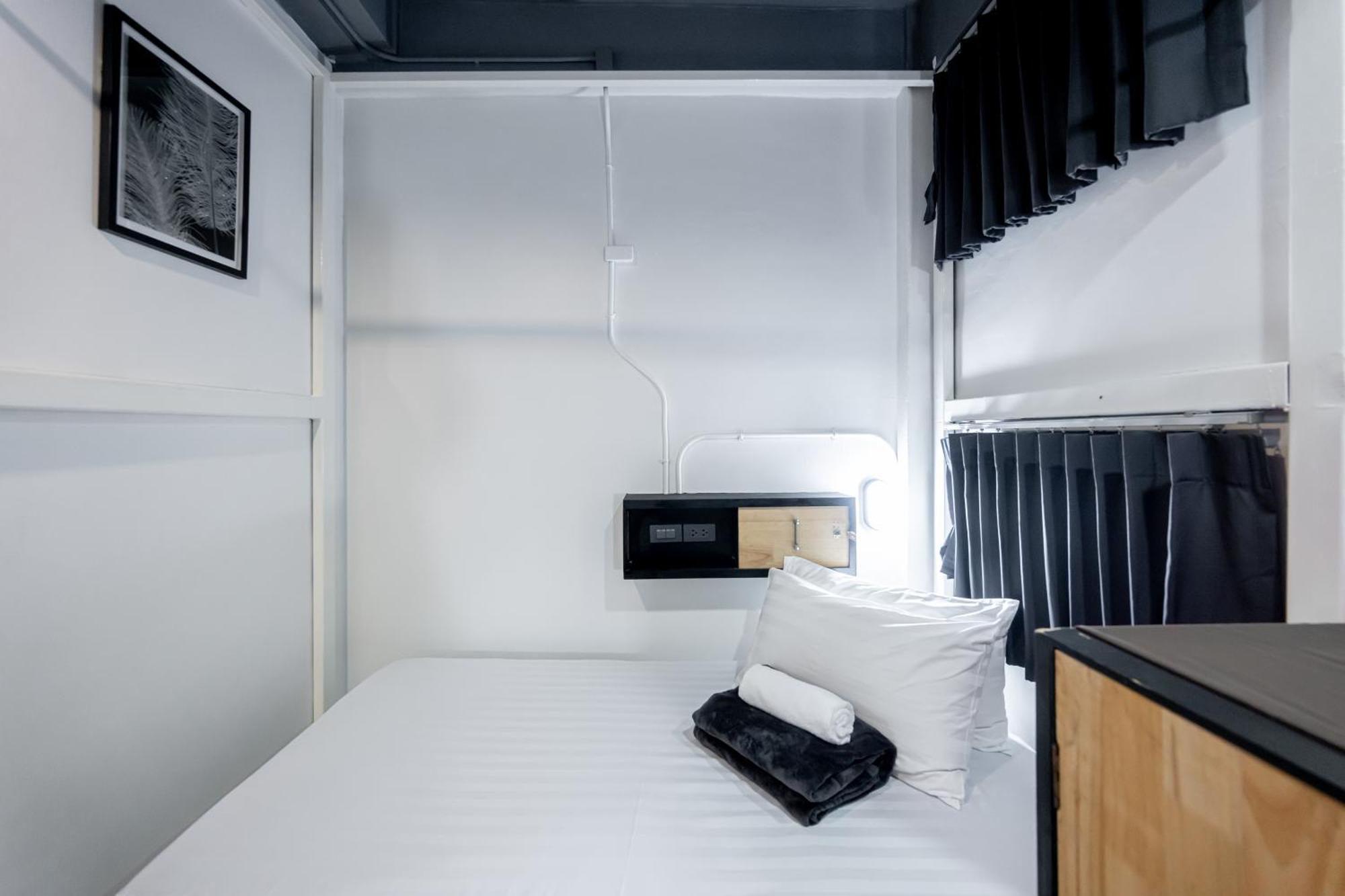 Vibes Hostel Μπανγκόκ Εξωτερικό φωτογραφία