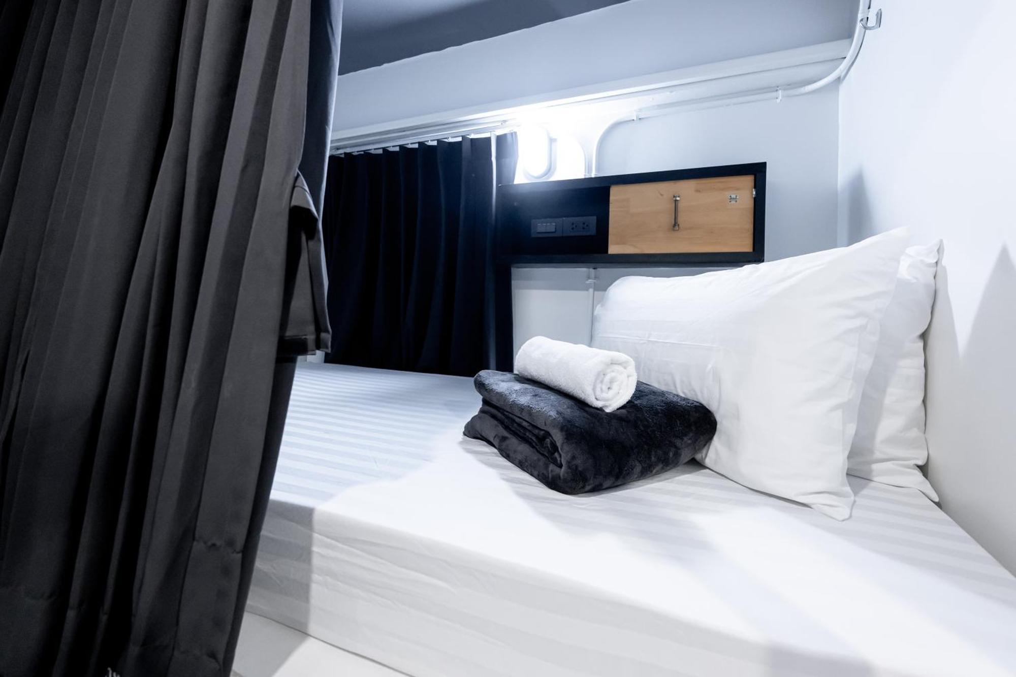 Vibes Hostel Μπανγκόκ Εξωτερικό φωτογραφία