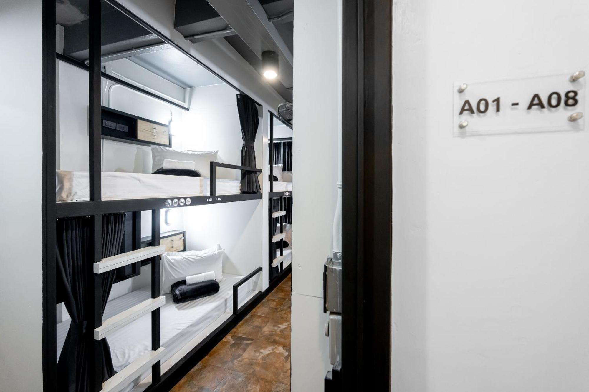 Vibes Hostel Μπανγκόκ Εξωτερικό φωτογραφία