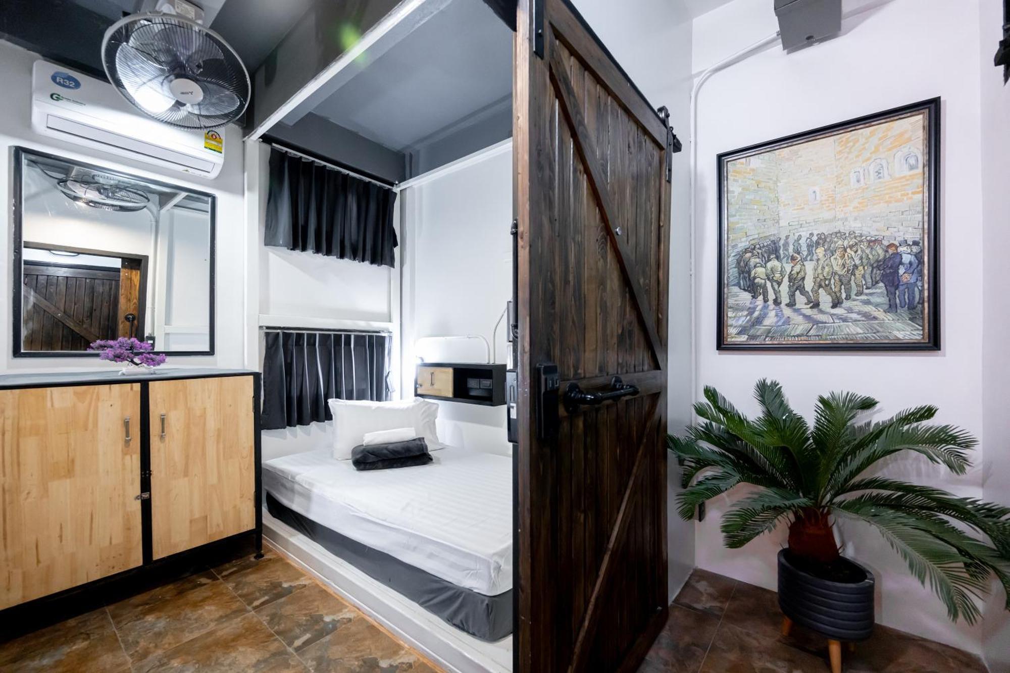 Vibes Hostel Μπανγκόκ Εξωτερικό φωτογραφία
