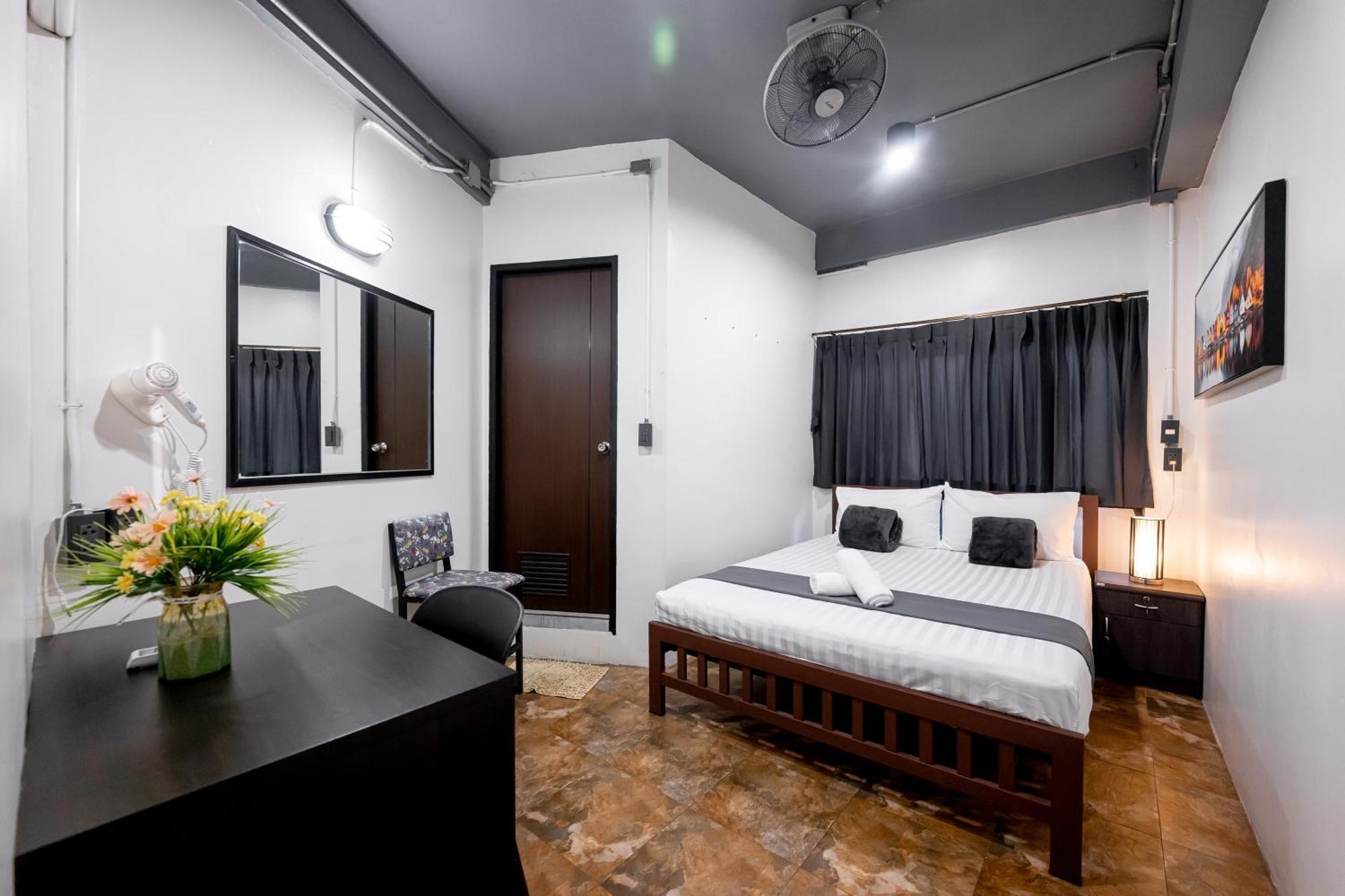 Vibes Hostel Μπανγκόκ Εξωτερικό φωτογραφία