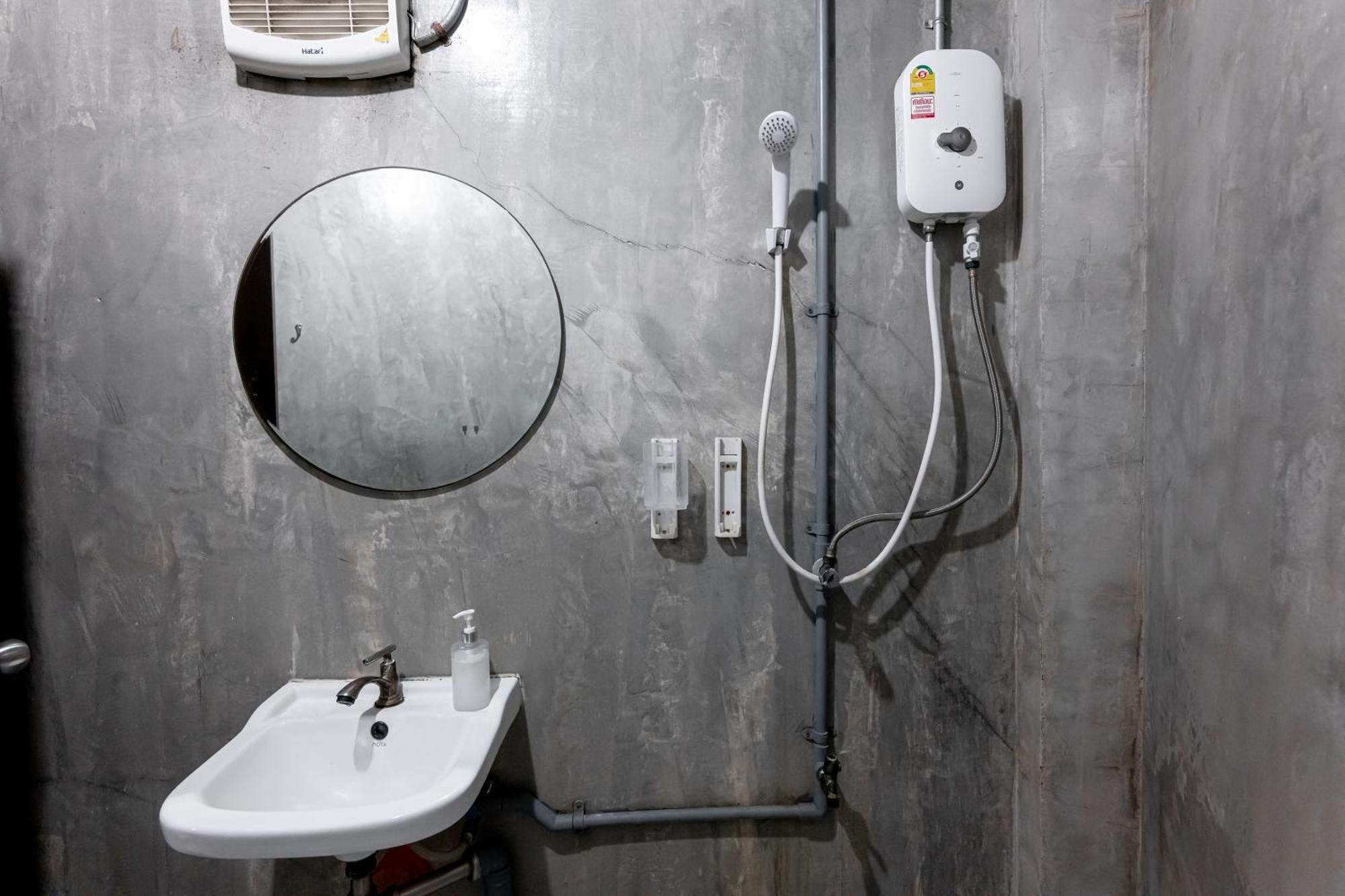 Vibes Hostel Μπανγκόκ Εξωτερικό φωτογραφία