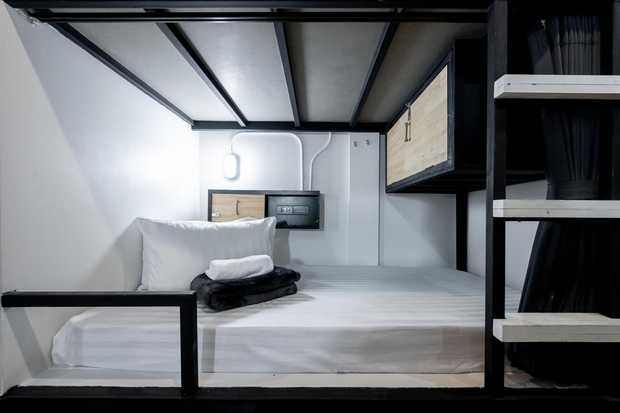 Vibes Hostel Μπανγκόκ Εξωτερικό φωτογραφία
