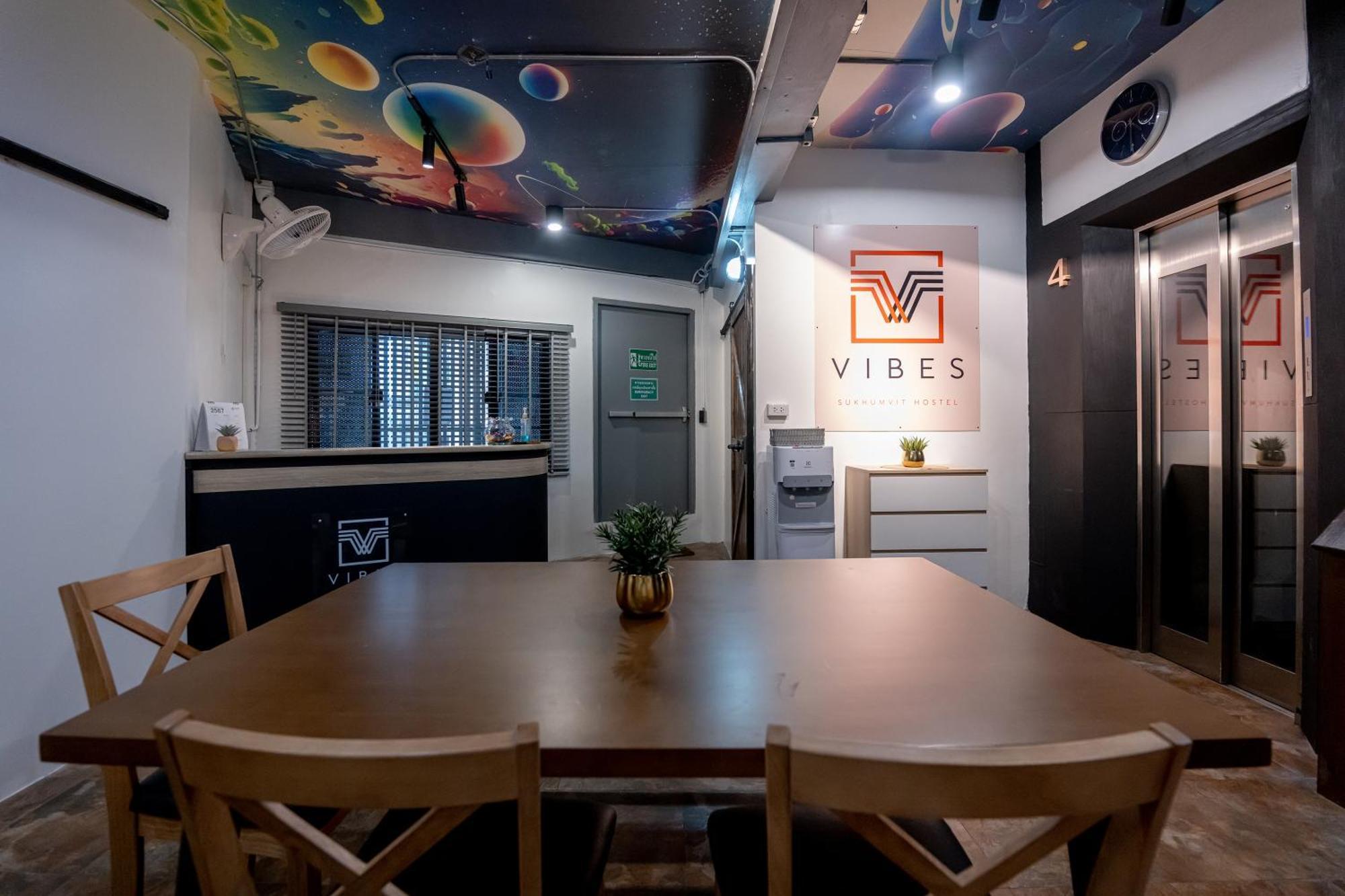 Vibes Hostel Μπανγκόκ Εξωτερικό φωτογραφία
